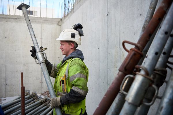 Pétur Pálmason - Harðasti iðnaðarmaðurinn