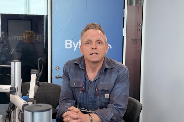 Fólk sem rannsakar geimverur hverfur sporlaust eða er myrt