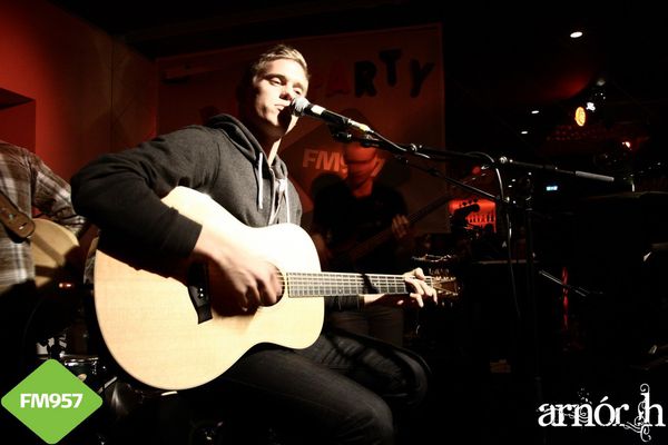 Jón Jónsson - Snjókorn falla