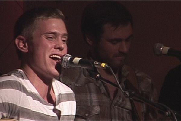 Glænýtt lag frá Jóni Jónssyni