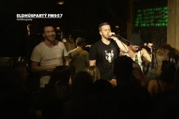 EP14 - Úlfur Úlfur - Á Meðan Ég Er Ungur