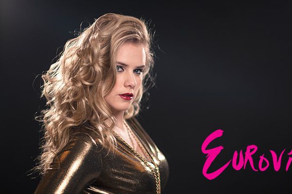 Eurovísir - Jóhanna Guðrún syngur Love Shine a Light