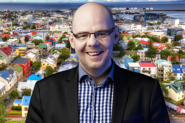 Útvarpsmaður fjarlægður með valdi af æfingu í Háskólabíói