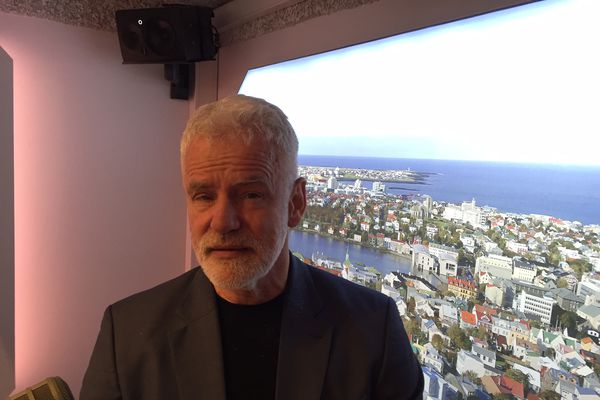 Reykjavík síðdegis - Íslensk erfðagreining rannsakar mannlega fjölbreytni.