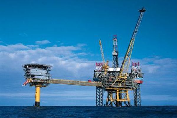 Reykjavík síðdegis - Enn verið að leita á Drekasvæðinu.