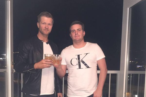 Brennslan: Gillz fer yfir deilurnar milli Rikka G og menntskælinga á Akureyri