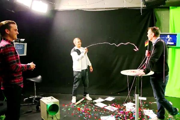 Týnda kynslóðin - Steindi og Björn Bragi fara illa með Loga Bergmann