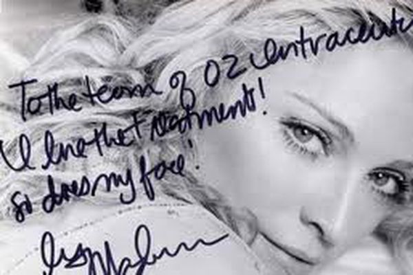 Madonna elskar  Intraceuticals og það gerum við líka