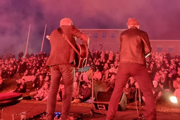 Brekkuöngurinn 2022 á Spot með Greifunum