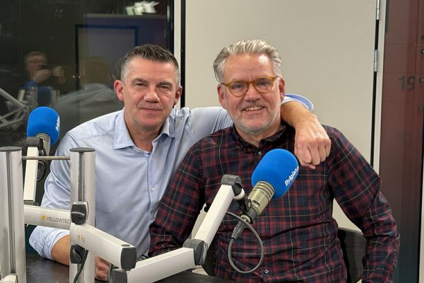 Fullyrða að ríkisstjórnin ýti undir samkeppnishindranir