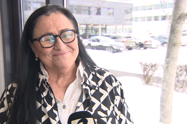 Inga Sæland bregst ókvæða við spurningu um símtal við skólastjóra