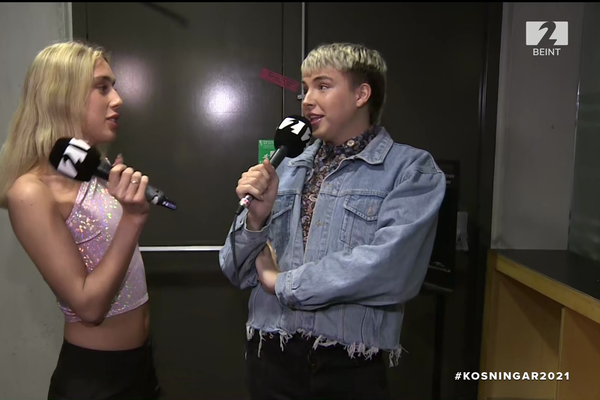 Æði - Búið að frelsis­svipta talningar­fólkið í Laugar­­dals­­höll