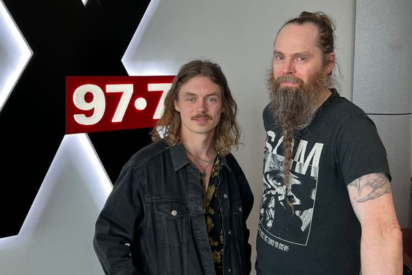 Júníus Meyvant & Bear the Ant í Iðnó 9. Maí
