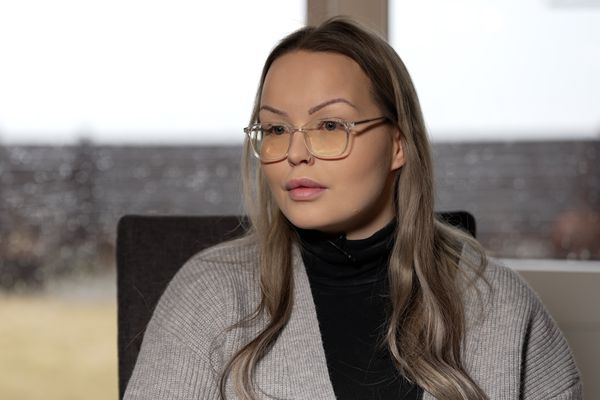 Ísland í dag - Er erfiðara að að vera öðruvísi úti á landi?