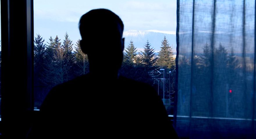Læknir laug í tvígang um krabbamein - Sjónvarp - Vísir